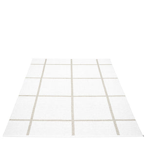Ada White/Stone Met.