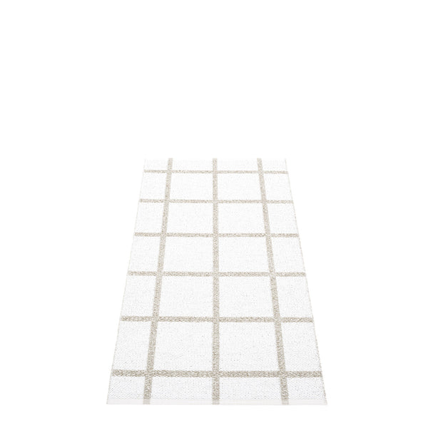 Ada White/Stone Met.