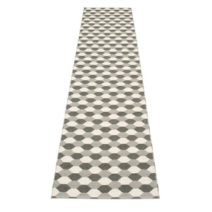 Dana Warm Grey/ Charcoal/ V