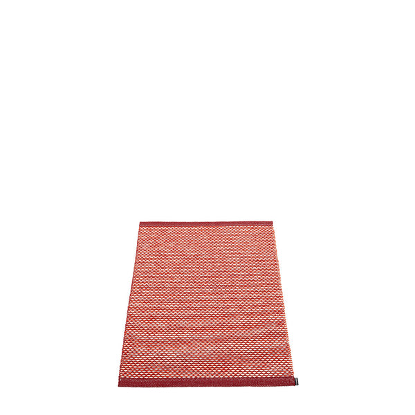 Effi Dark Red