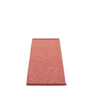 Effi Dark Red