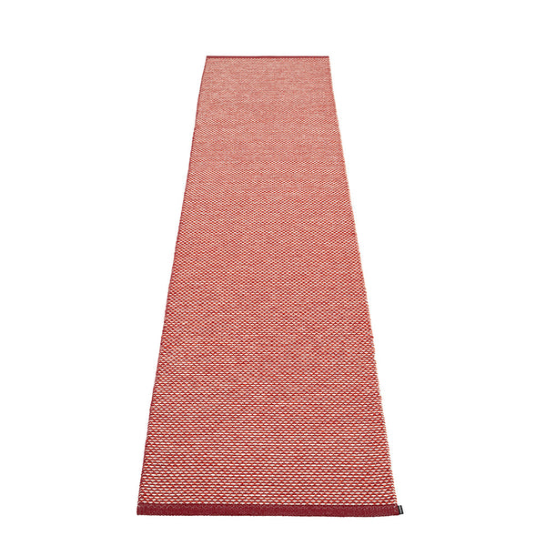 Effi Dark Red