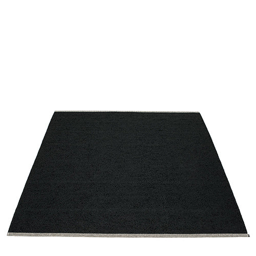 Mono Black