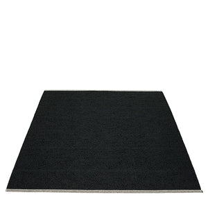 Mono Black