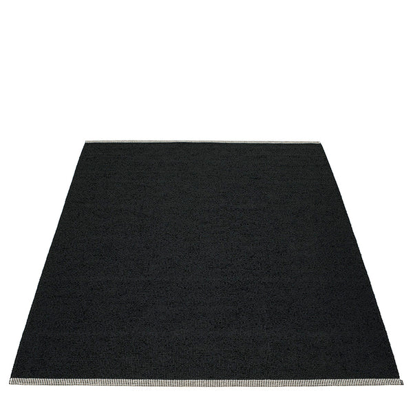 Mono Black