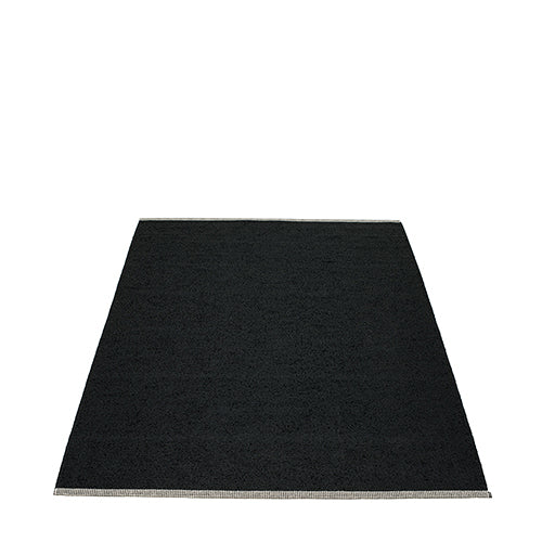 Mono Black
