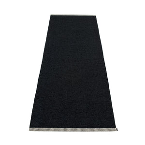 Mono Black