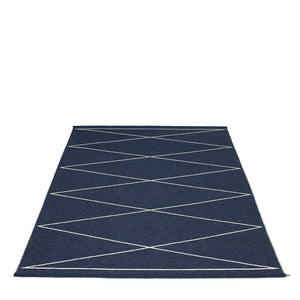 Max Darkblue/ V
