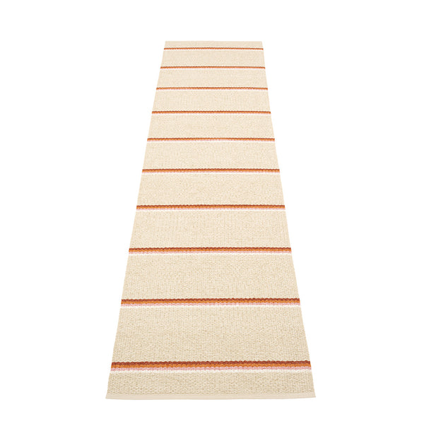 Olle Brick/ Background Cream