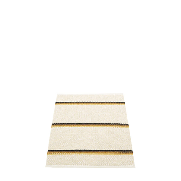 Olle Ochre/ Background Vanilla