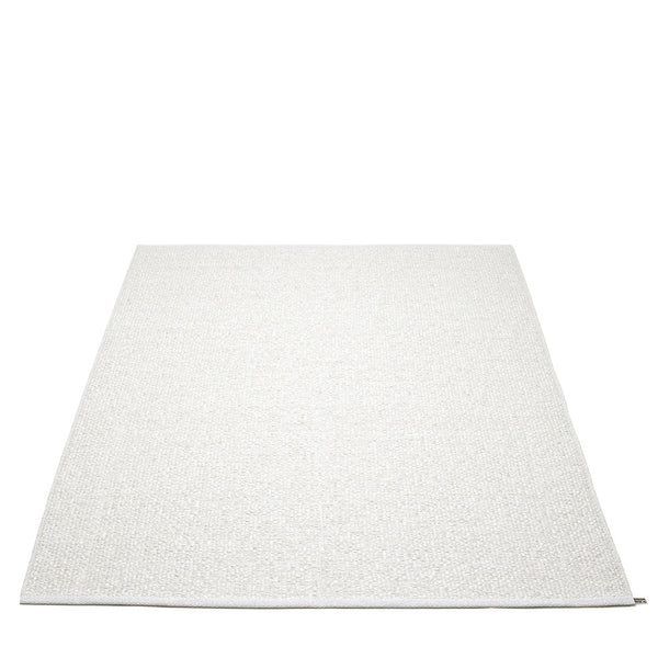 Svea White metallic/ White